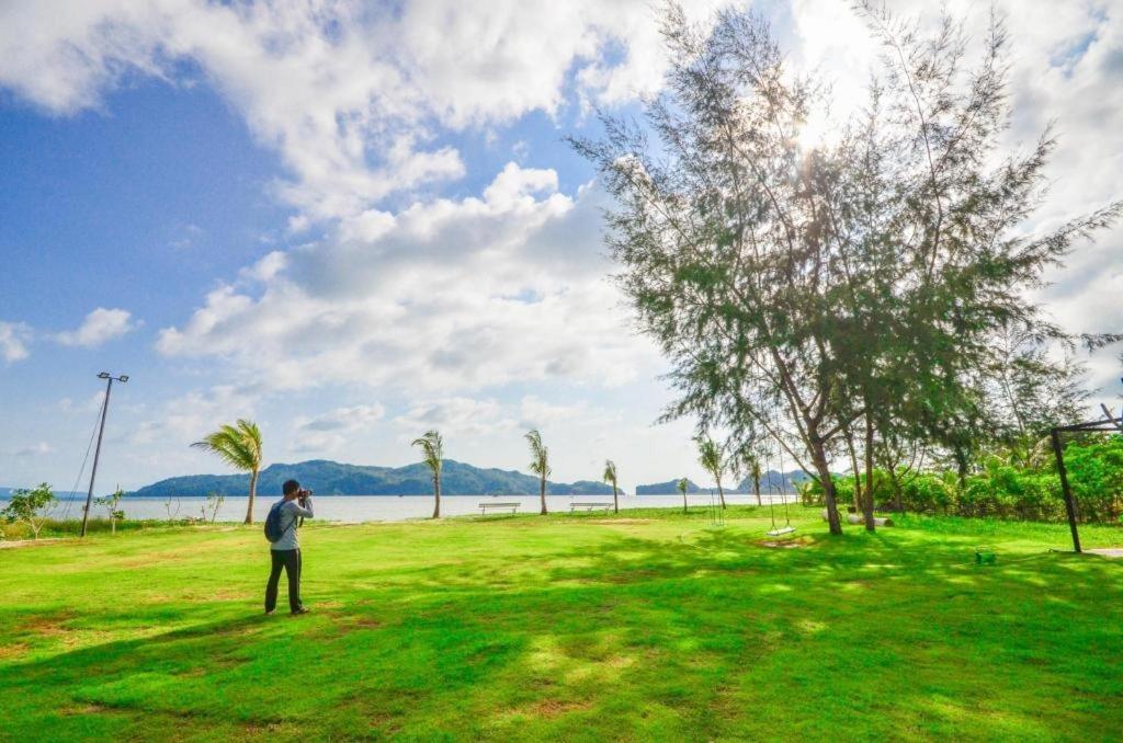 Seesea Resort Satun Exterior photo