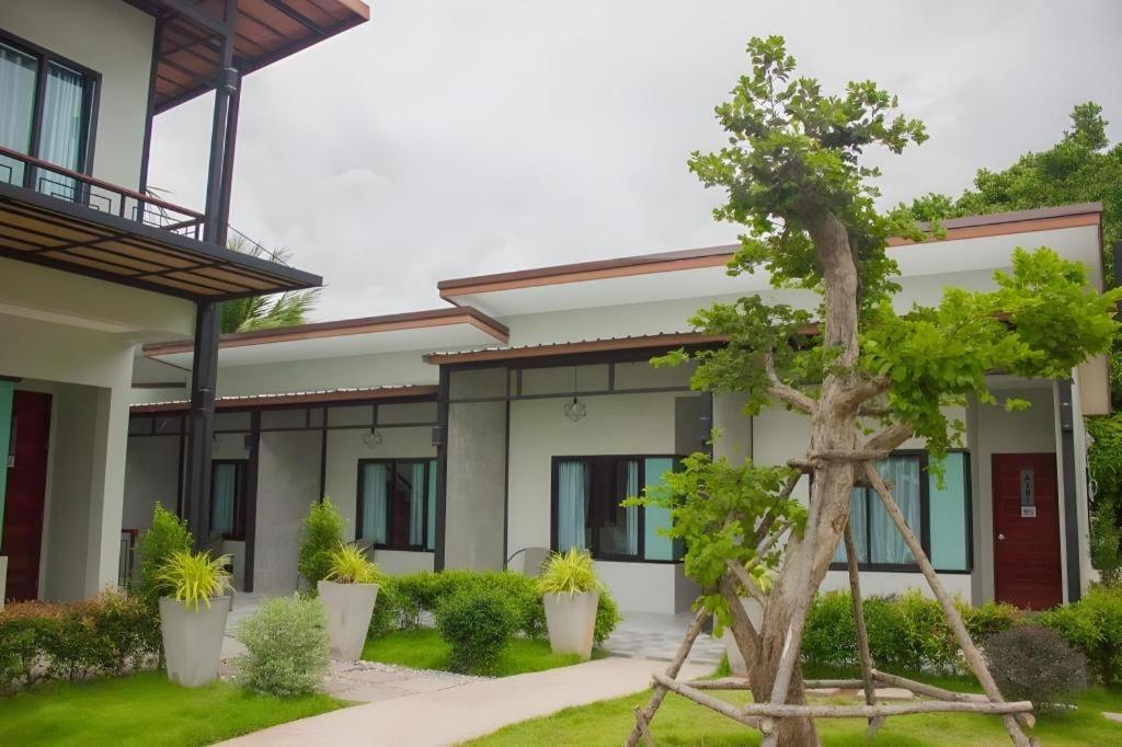 Seesea Resort Satun Exterior photo
